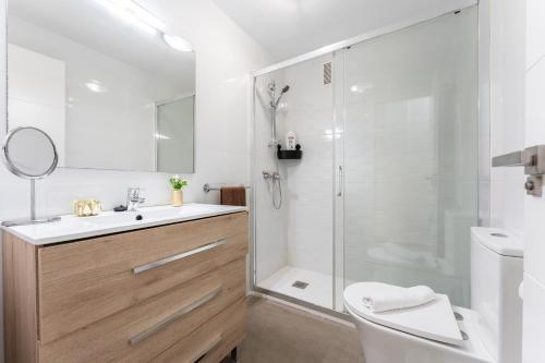MalagaSuite Cozy 2 Bed Near Center
