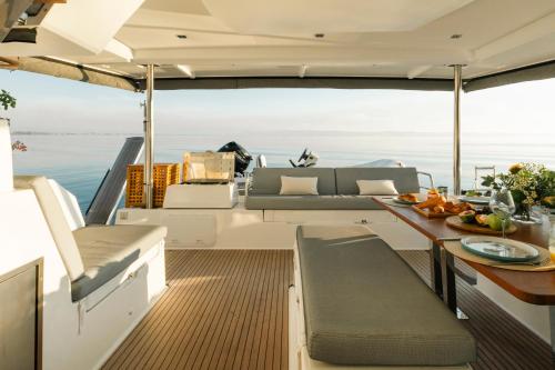 Dione Catamaran