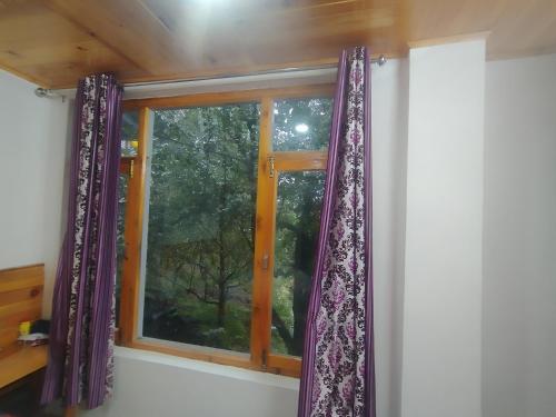 Afbeelding uit fotogalerij van The Nature Villa Kalpa in Chini