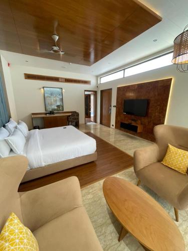 Postel nebo postele na pokoji v ubytování Araiya Gir,A Mavintara Resort