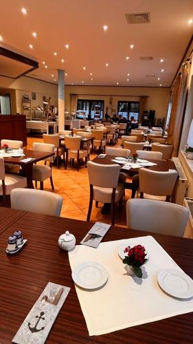 Gallery image of Landhotel Rügen in Stönkvitz