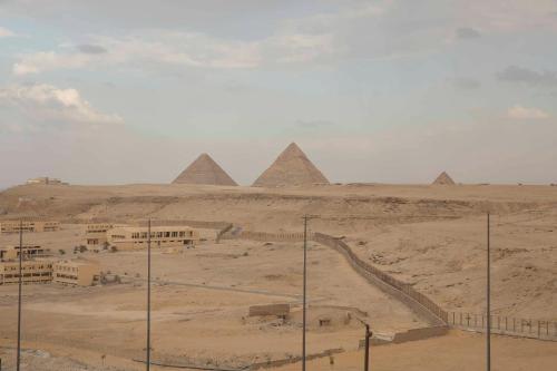 Φωτογραφία από το άλμπουμ του Atlantis Palace Pyramids View σε ‘Ezbet `Abd el-Ḥamîd