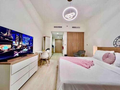 Mahenti - Contemporary Studio Living in Meydan
