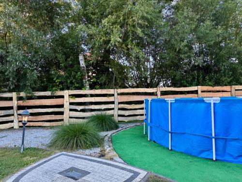 Κήπος έξω από το Apartamenty Podlesie