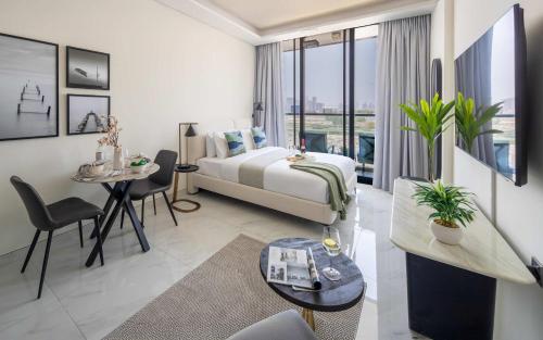 Frank Porter - Samana Golf Avenue