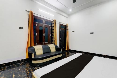 Imagen de la galería de Hotel O Moon Sez, en Bakewar