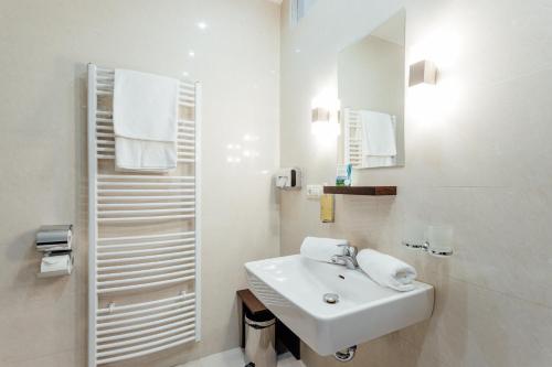 Un baño de Hotel ALTIS