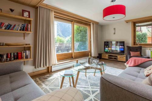 Chamois Apartment- Chamonix All Year