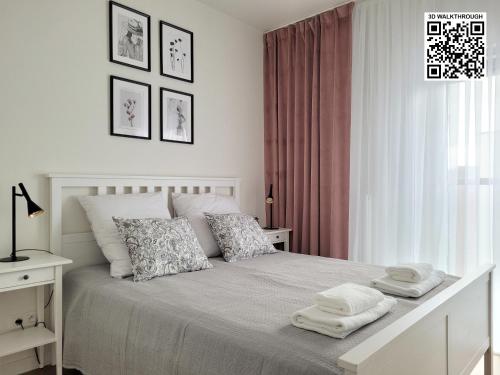 Factory apartment in historical estate, air conditioned, Metro