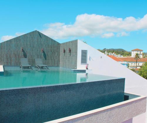 Piscina di Hotel Talisman o nelle vicinanze