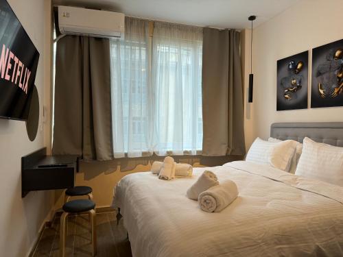 Private Mini Suite