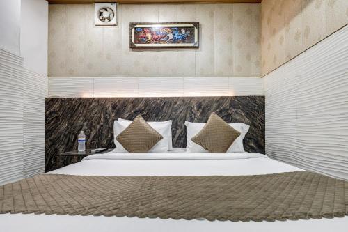 Ένα ή περισσότερα κρεβάτια σε δωμάτιο στο Hotel Revive By The Premium Villa