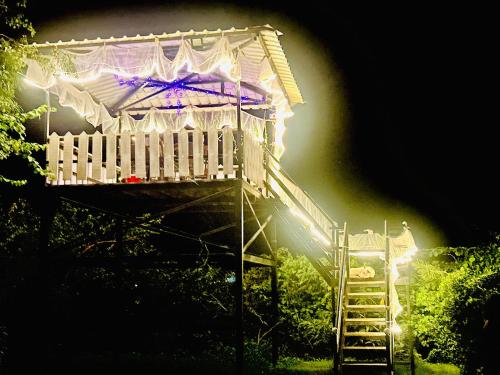 Imagen de la galería de Elure Cafe and Stays, 