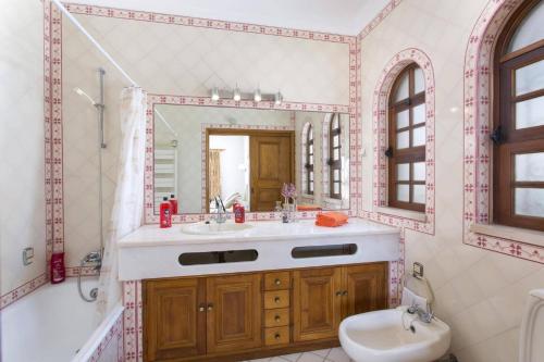 Villa Elanor by Villa Plus