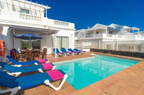 Villa Siesta by Villa Plus