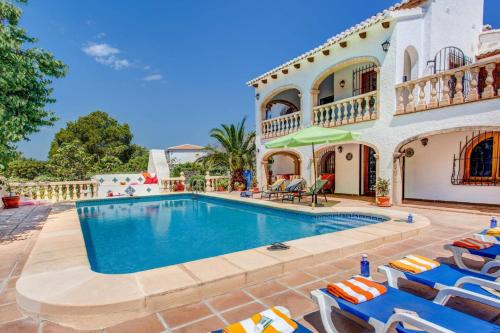 Villa Enzo by Villa Plus