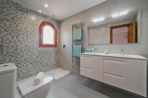 Villa Enzo by Villa Plus