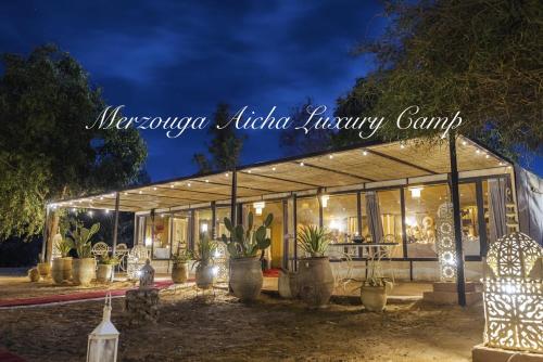 Imagen de la galería de Merzouga Aicha Luxury Camp, en Merzouga