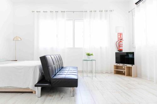 Boutique Loft 1 next to Torres de Serrano