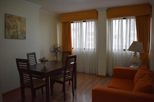 Χώρος καθιστικού στο Hotel Arenas Blancas