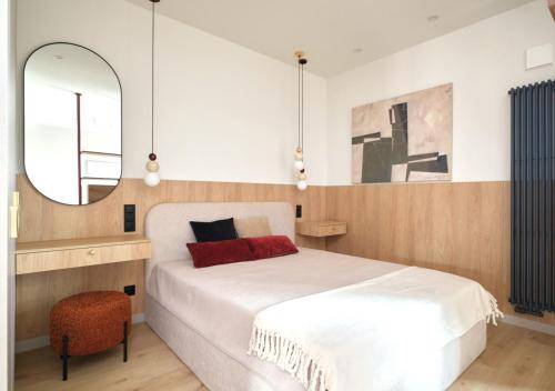 Ένα ή περισσότερα κρεβάτια σε δωμάτιο στο Luxury Art Apartment Wrocław