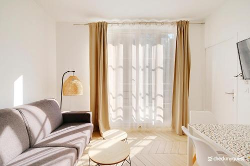 Résidence 1BDR Bastille