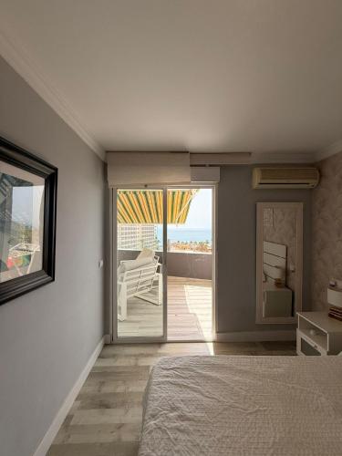 APARTAMENTO CON VISTAS AL MAR