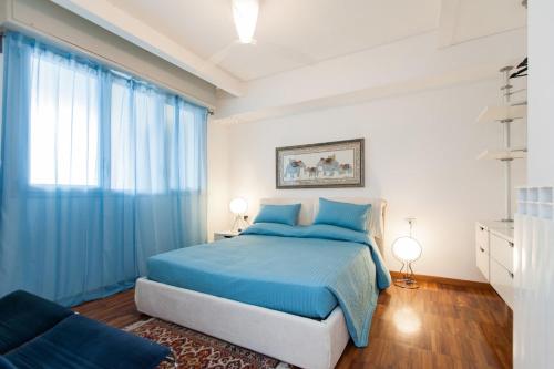 Bright and lovely private apartment in Milan