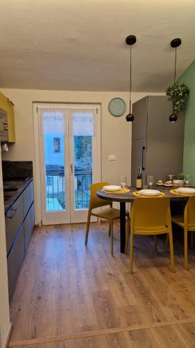 Cuisine ou kitchenette dans l'établissement Il portico