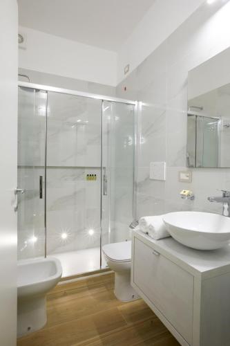 Mia House 1 Apartment Nuovissimo vicino Milano San Siro, Rho Fiera e vecchia Fiera, MICO e Allianz Cloud, Centro Pavesi e Fuori di Danza, a poca distanza dal Portello