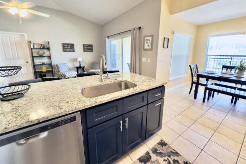 733 Reserve at Town Center photo 21