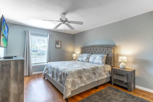 733 Reserve at Town Center photo 3