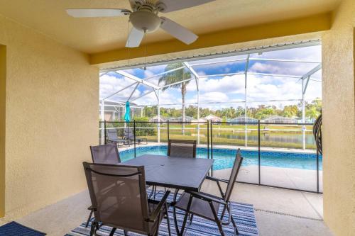 733 Reserve at Town Center photo 38
