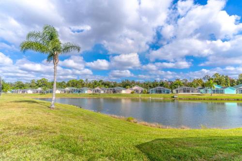 733 Reserve at Town Center photo 44