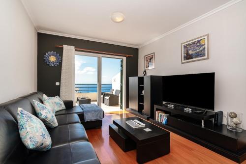 Sun & Ocean view apartment