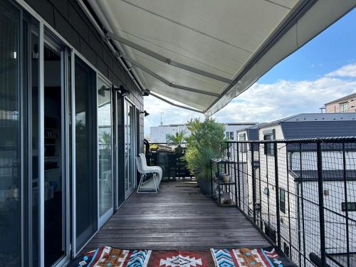 Μπαλκόνι ή βεράντα στο Shimokitazawa large Studio for family