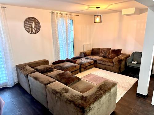 réf rog Chambre Privée dans une villa partagée