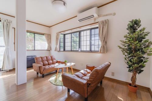 Χώρος καθιστικού στο 15 people can stay in a house