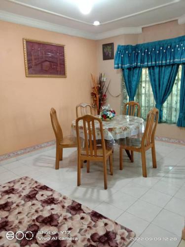 Posezení v ubytování Homestay Bedong Teratak Kasih