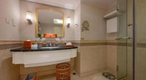 Ванная комната в Jiaxing Sunshine Hotel