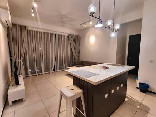 Fotografie z fotogalerie ubytování Urban Suites Georgetown Penang - Sea View & Georgetown View - High Floor - Exclusive & Cozy Stay v destinaci George Town