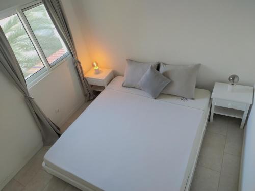 Postel nebo postele na pokoji v ubytování Lamore 01 - more comfortable of all