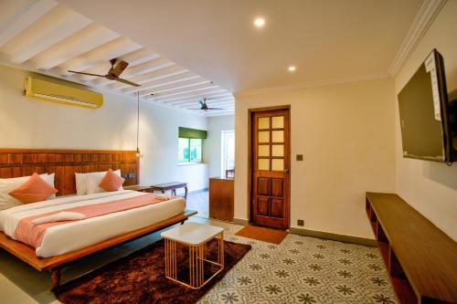 Dimaru Boutique Hotelにあるベッド