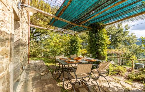 Μπαλκόνι ή βεράντα στο Pet Friendly Home In Cortona Ar