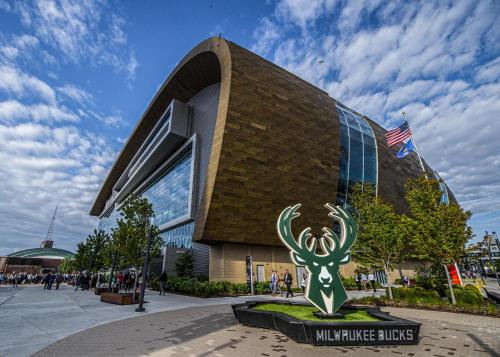 a building with a deer statue in front of it at Hyatt Regency Milwaukee in Milwaukee