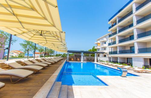 Gallery image of Luxury Aparthotel in Makarska