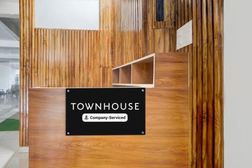 Сертификат, награда, вывеска или другой документ, выставленный в Super Townhouse Varanasi City Station Formerly S Kumar Inn