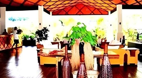 Гостиная зона в Orator Hotel