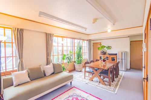 The Snowfront Apartment Nabe Sun -HAKUBA GORYU-