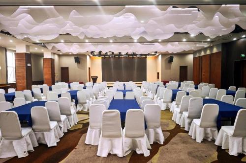 Konferenční prostory v ubytování Yitel Tai'an Taishan Hongmen Daimiao